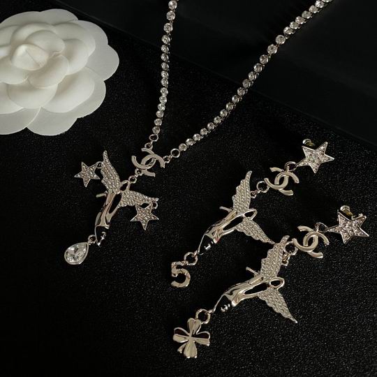 Chanel earring 11lyh542